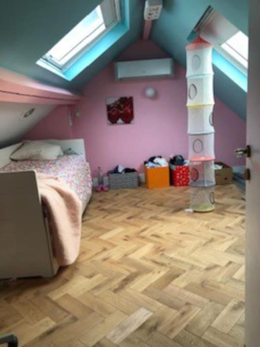 Stay In Maison De Metre In Etterbeek 布鲁塞尔 外观 照片