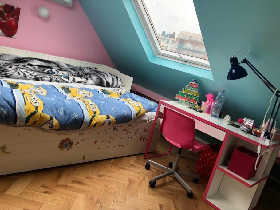 Stay In Maison De Metre In Etterbeek 布鲁塞尔 外观 照片